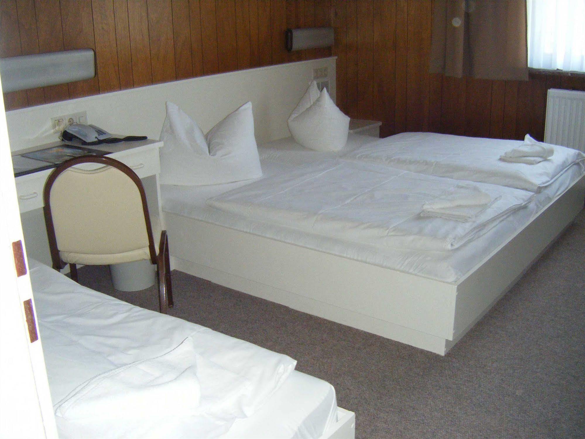 Central-hotel Tegel Berlim